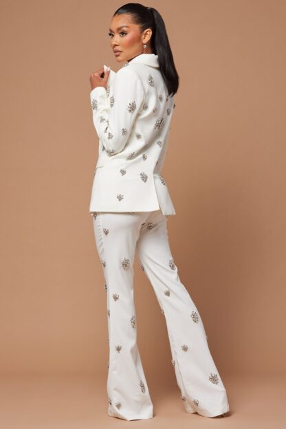 Chaqueta Elegante con Detalles Brillantes y Cuello Solapa - Image 24